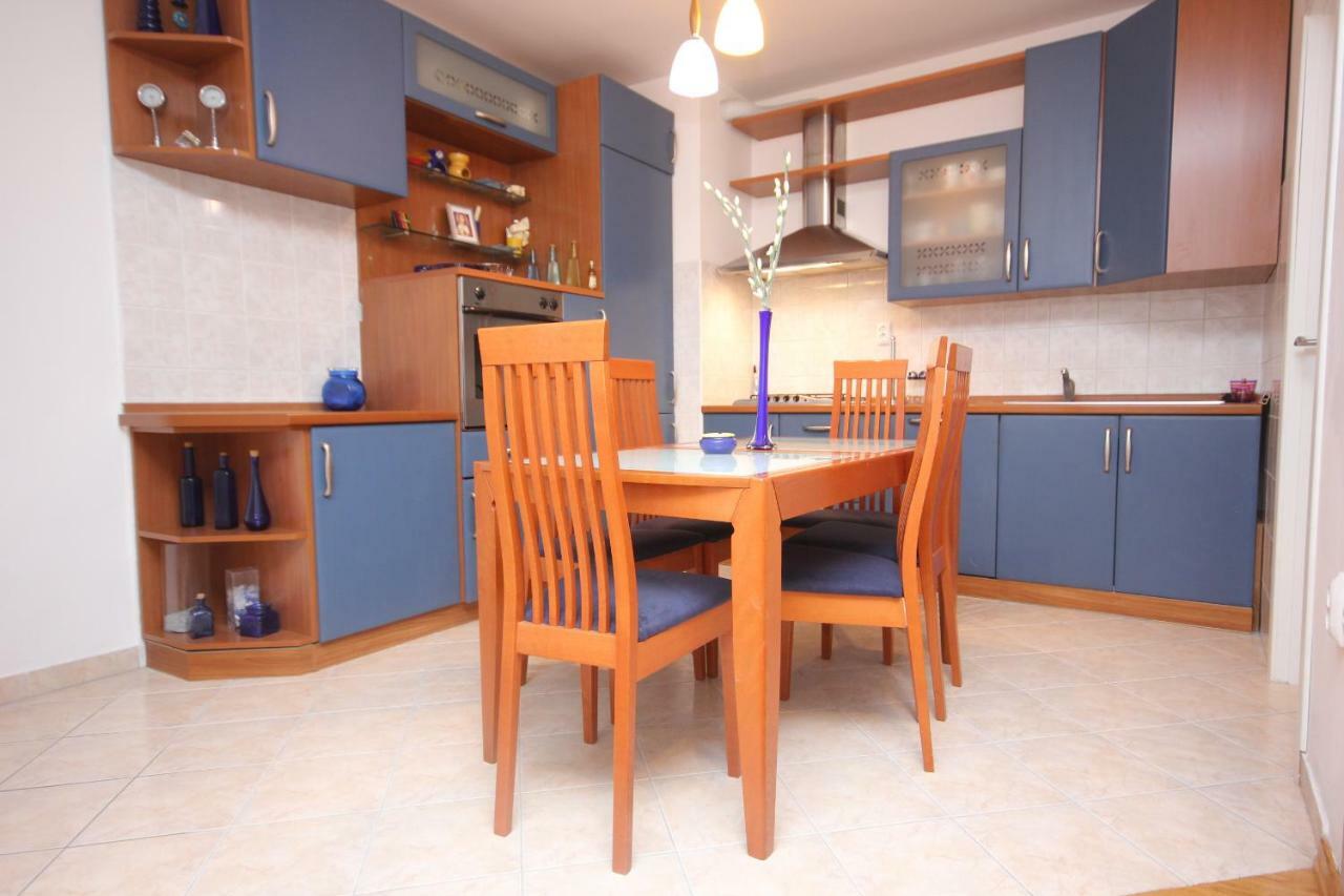 Apartment Karlo Near The Most Beautiful Beach Znjan Split Exterior foto