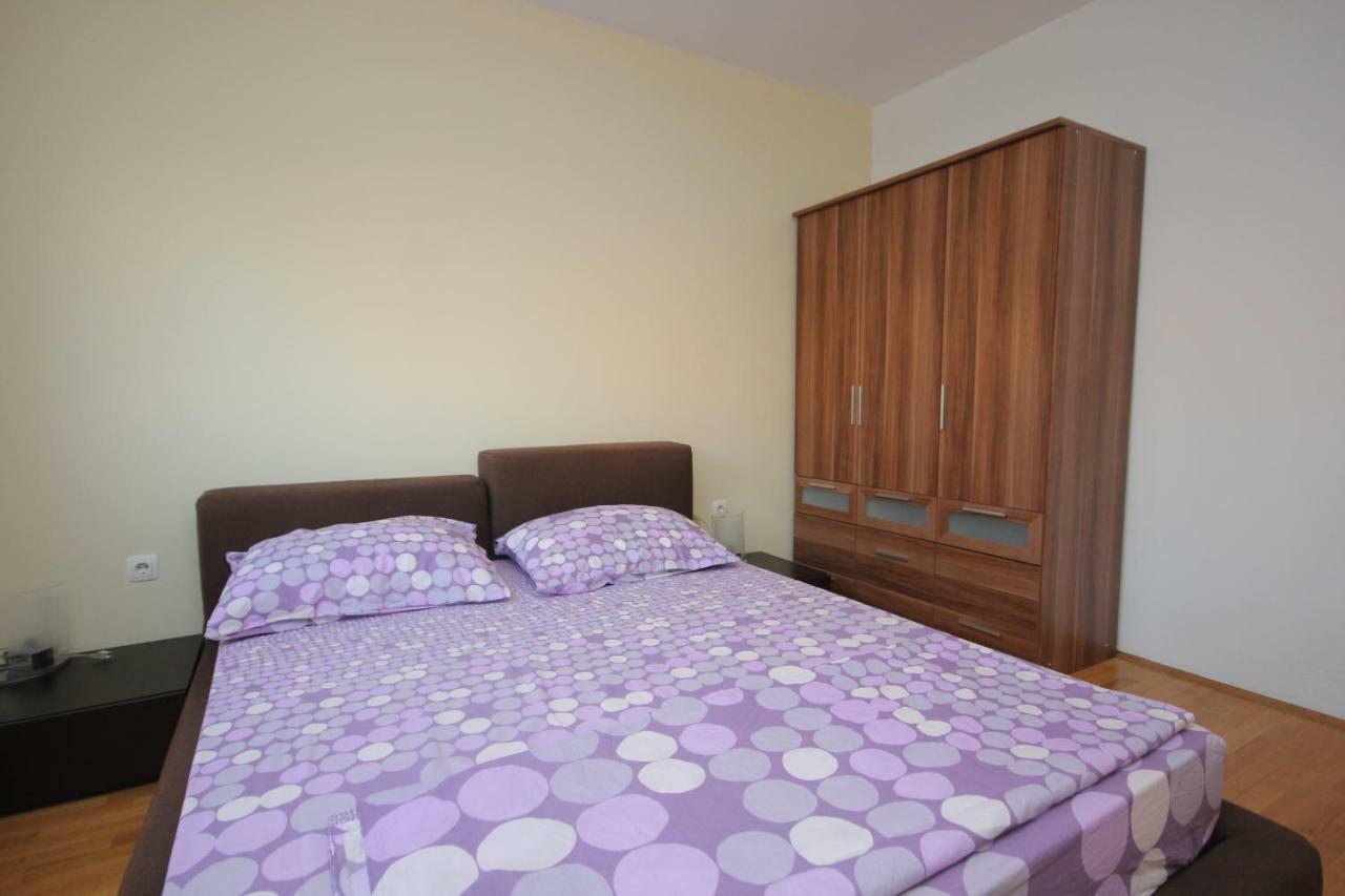 Apartment Karlo Near The Most Beautiful Beach Znjan Split Exterior foto